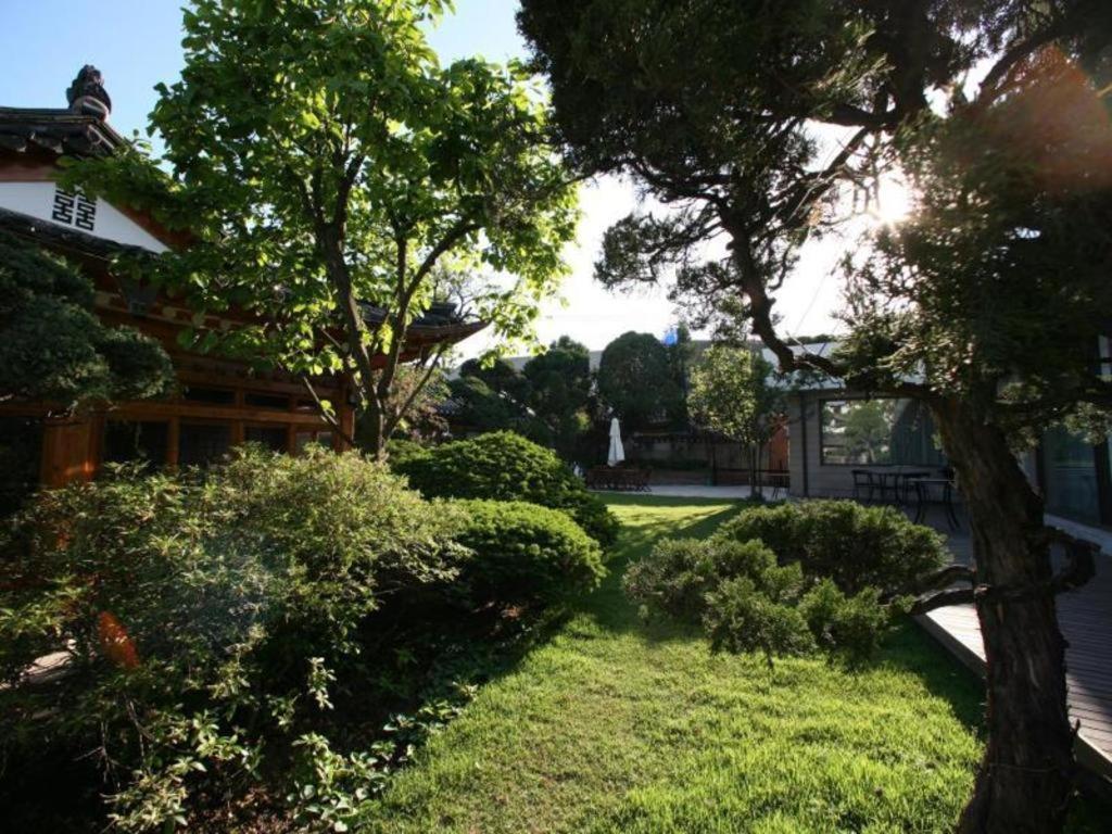 סיאול Bonum 1957 Hanok And Boutique מראה חיצוני תמונה